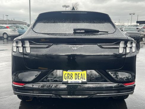 Used 2021 Ford Mustang Mach-E Premium image 6