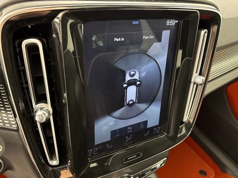 Used 2019 Volvo XC40 T5 R-Design AWD/4WD image 36