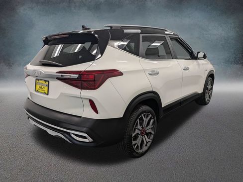 Used 2022 Kia Seltos SX AWD/4WD image 4