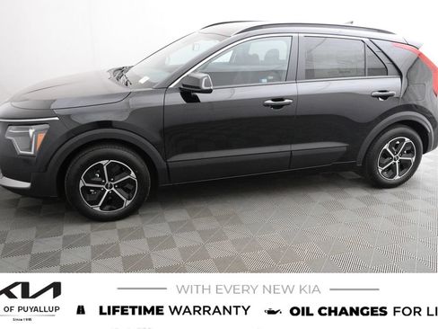 New 2026 Kia Niro EX FWD image 8