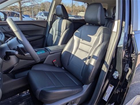 Certified 2023 Nissan Rogue SV w/ SV Premium B Package image 13