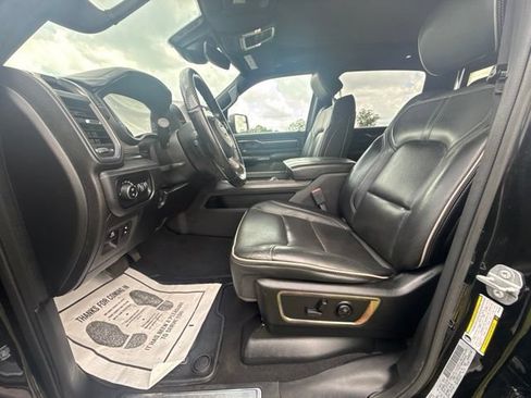 Used 2019 RAM 1500 Limited AWD/4WD image 12