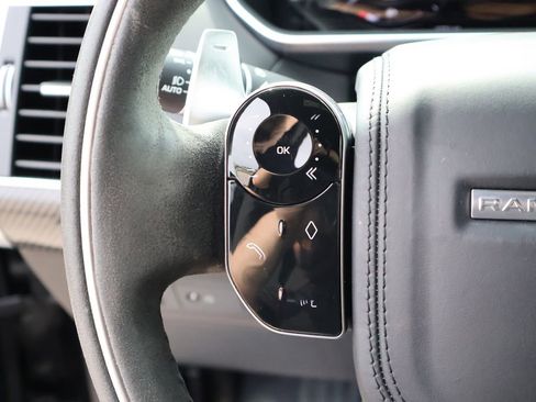 Used 2020 Land Rover Range Rover Sport HST image 30