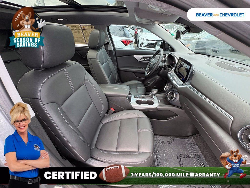Used 2023 Chevrolet Blazer LT w/ Sound & Technology Package FWD image 29