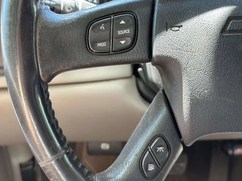 Used 2007 Chevrolet Silverado 1500 LT w/ Light Duty Power Package AWD/4WD image 13