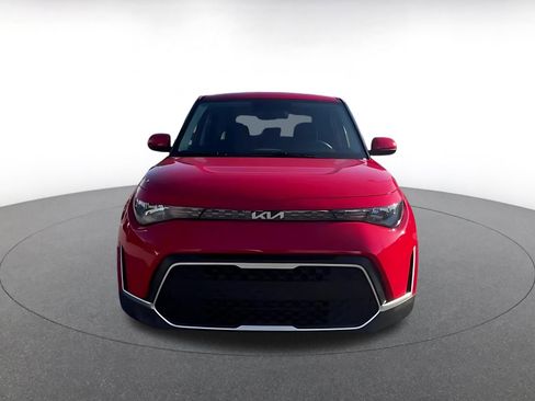 Used 2025 Kia Soul LX w/ LX Technology Package image 4