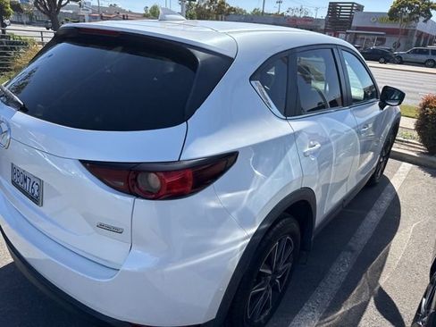 Used 2018 MAZDA CX-5 Touring image 4
