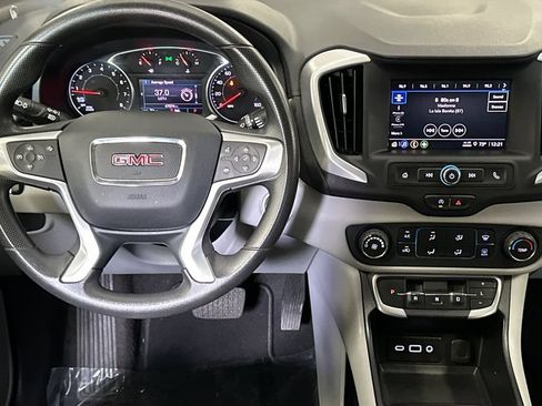 Used 2024 GMC Terrain SLE AWD/4WD image 14