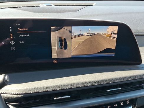 Certified 2025 Cadillac XT4 Premium Luxury AWD/4WD image 18