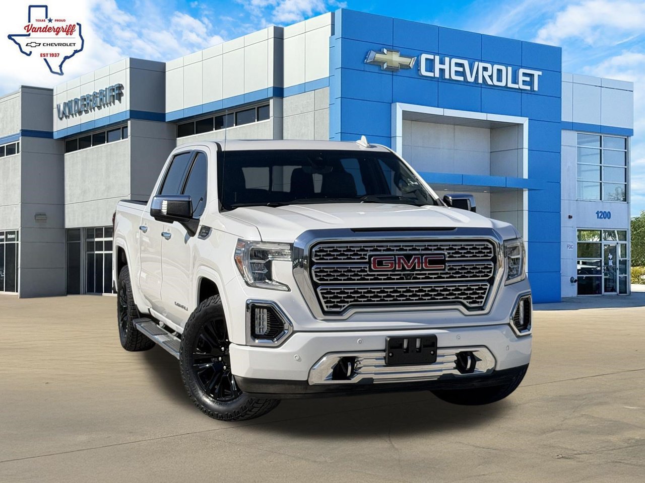 Used 2020 GMC Sierra 1500 Denali w/ Technology Package RWD image 1