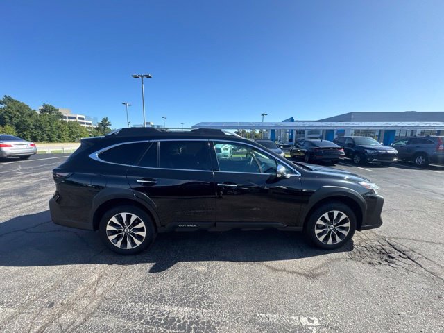 Certified 2025 Subaru Outback Touring AWD/4WD image 8
