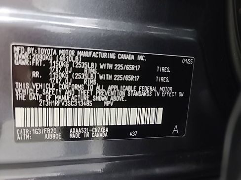 Used 2025 Toyota RAV4 LE image 39