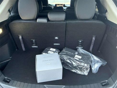 New 2026 MAZDA CX-90 3.3 Turbo w/ Preferred Package AWD/4WD image 27
