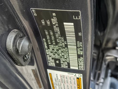 Used 2019 Toyota 4Runner TRD Off-Road image 28