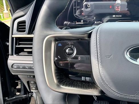 Certified 2026 INFINITI QX80 Autograph image 18