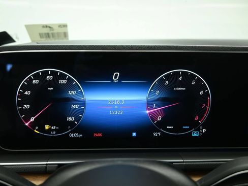 Used 2025 Mercedes-Benz GLE 350 4MATIC image 13
