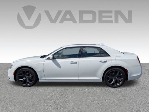 Used 2023 Chrysler 300 S RWD image 27