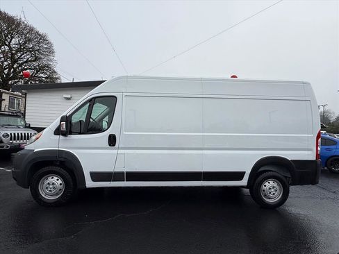 Used 2015 RAM ProMaster 2500 w/ Mopar Trailer Tow Group image 3