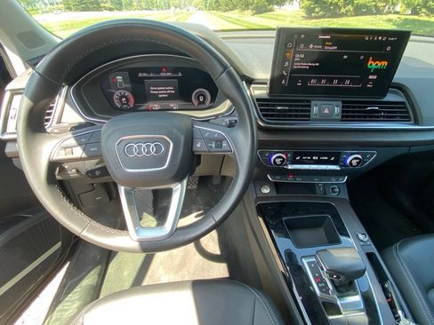 Used 2023 Audi Q5 2.0T Premium Plus w/ Premium Plus Package AWD/4WD image 10