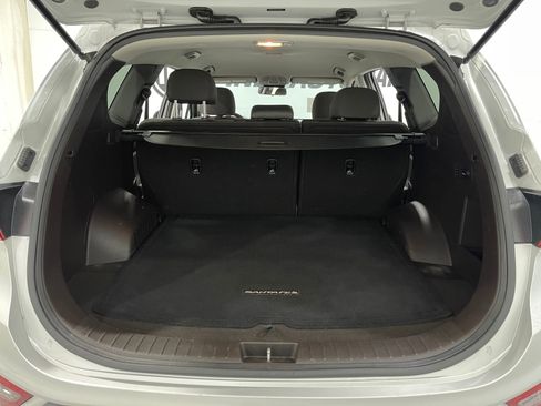 Used 2020 Hyundai Santa Fe SE image 24