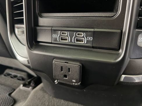 Used 2021 RAM 1500 Laramie w/ Sport Appearance Package AWD/4WD image 40