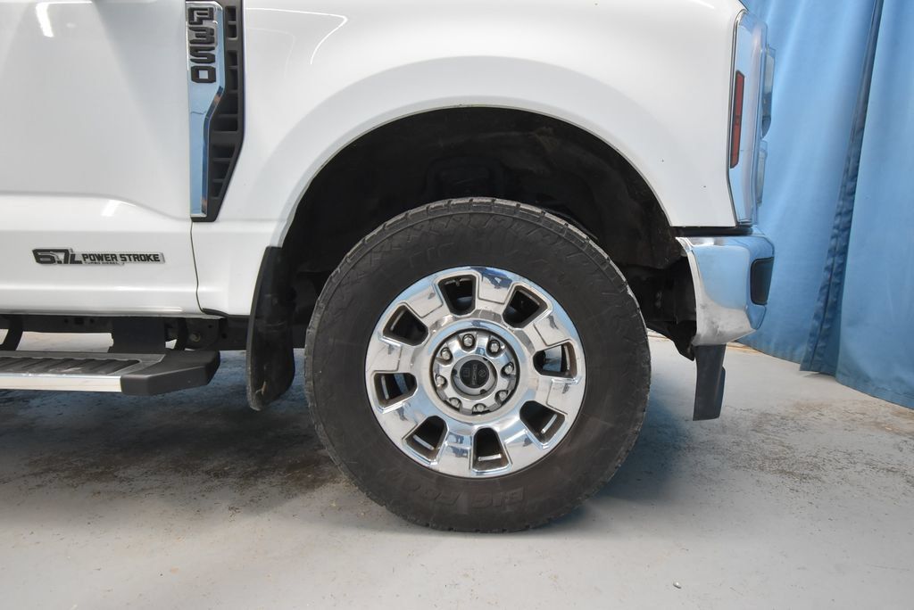 Used 2024 Ford F350 Lariat w/ Chrome Package AWD/4WD image 41