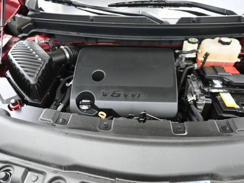 Used 2019 Buick Enclave Essence AWD/4WD image 20
