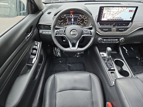 Certified 2023 Nissan Altima 2.5 SL AWD/4WD image 11