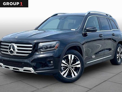 Certified 2025 Mercedes-Benz GLB 250 image 1
