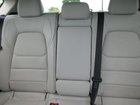 Used 2025 MAZDA CX-5 AWD 2.5 S w/ Preferred Package image 21