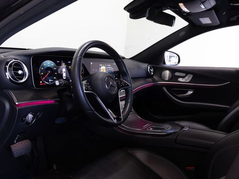 Used 2022 Mercedes-Benz E 350 Sedan image 18