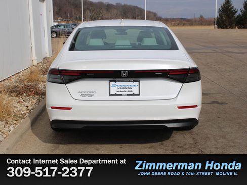 Certified 2023 Honda Accord EX image 5