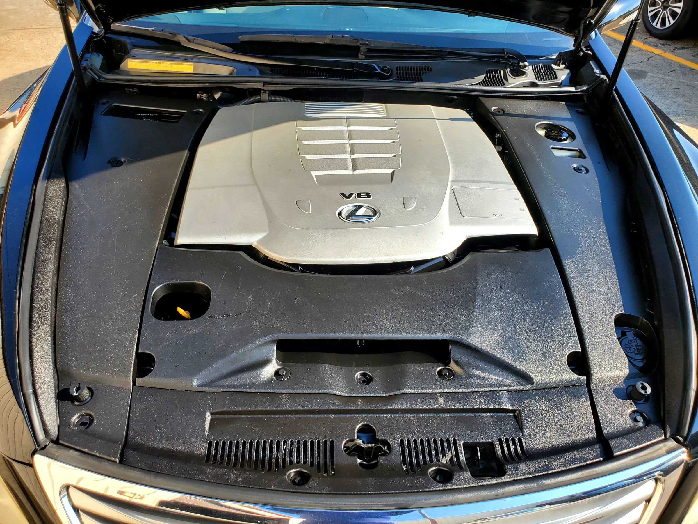 Used 2012 Lexus LS 460 w/ Comfort Pkg RWD image 41