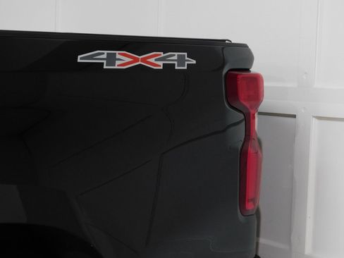 Used 2024 Chevrolet Silverado 1500 RST image 20