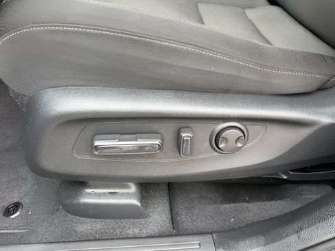 Certified 2024 Honda CR-V EX image 23