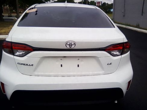 Used 2026 Toyota Corolla LE FWD image 10