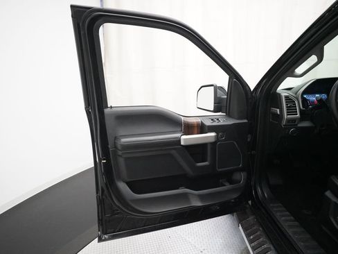 Used 2016 Ford F150 Lariat w/ Equipment Group 501A Mid image 26