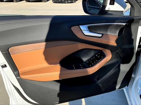 Used 2025 Audi A5 2.0T Premium Plus image 10