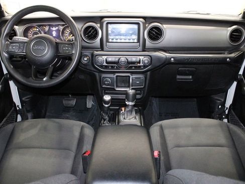 Used 2022 Jeep Wrangler Unlimited Sport image 28