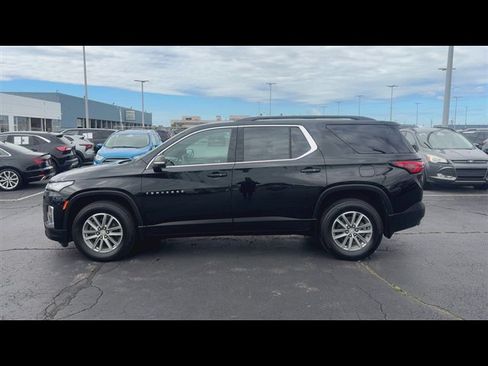 Certified 2023 Chevrolet Traverse LT FWD image 5