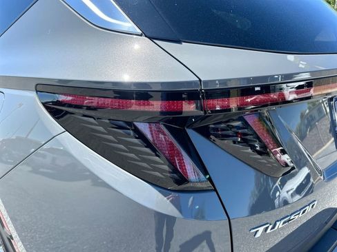 Certified 2024 Hyundai Tucson Limited image 14