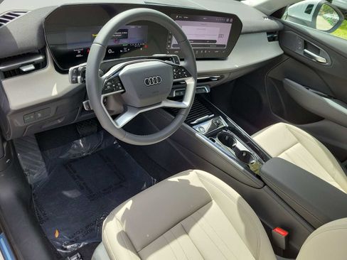 Used 2026 Audi Q3 quattro 2.0T AWD/4WD image 10