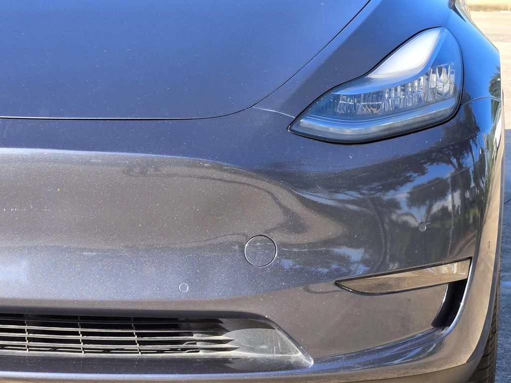 Used 2021 Tesla Model Y Long Range AWD/4WD image 11