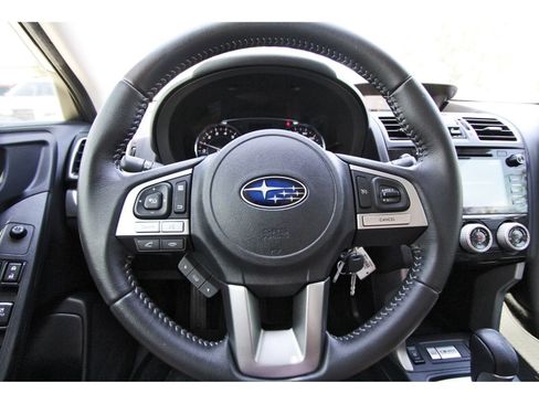 Used 2018 Subaru Forester 2.5i Limited AWD/4WD image 13