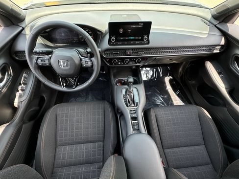 Used 2023 Honda HR-V Sport image 15