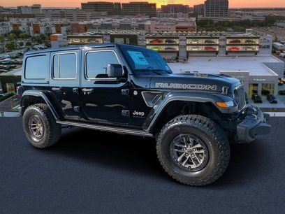 New 2025 Jeep Wrangler Unlimited Rubicon 392