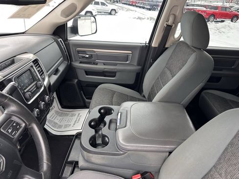 Used 2015 RAM 3500 SLT w/ Cold Weather Group image 15