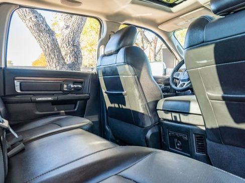 Used 2014 RAM 3500 Laramie image 44