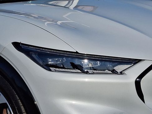 Certified 2023 Ford Mustang Mach-E Premium image 9