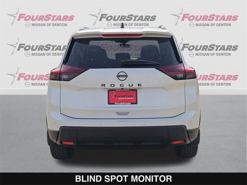 New 2026 Nissan Rogue SV image 5